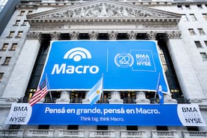 Un banco lanzó un fondo para invertir en el exterior sin sacar los dólares de la Argentina