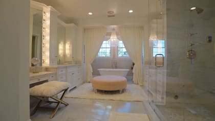 El baño de la suite principal