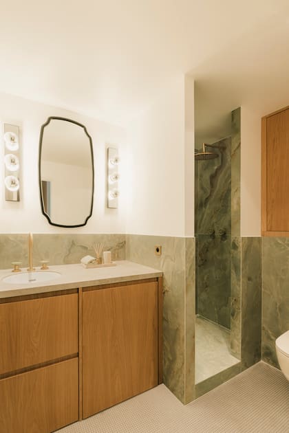 El baño mantuvo sus medidas, pero es infinitamente más agradable y funcional.