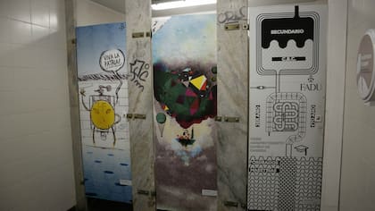 El baño mixto de la FADU