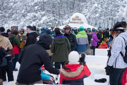 El bar de hielo se llenó de gente que eligió frenar y disfrutar un momento de relax.
