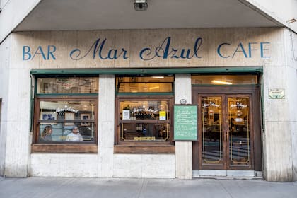 El bar mantiene la misma fachada desde la década del 40.