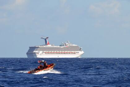 El barco crucero varado en el Golfo de México será remolcada hacia Mobile, Alabama