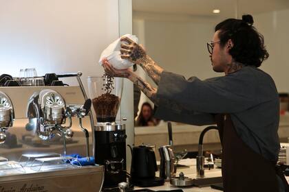 El barista especializado, uno de los hallazgos del bar