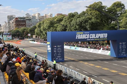 El barrio porteño de Palermo se paralizó por la presencia de Franco Colapinto