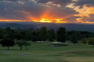 El barrio privado posee 347 hectáreas, la mitad de ellas son espacios verdes naturales