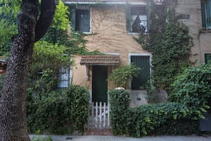 El remanso de “casas baratas” que se volvió uno de los rincones porteños más codiciados