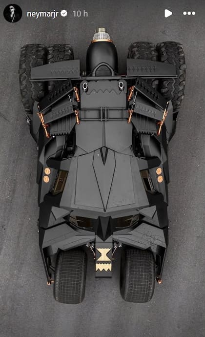 El Batimóvil tardó tres años en construirse y está valuado en 1.5 millones de dólares