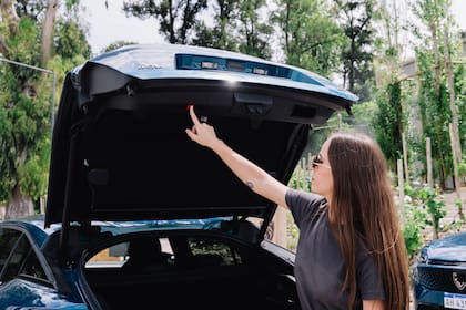 El baúl de un sedán, con la estética de un SUV.