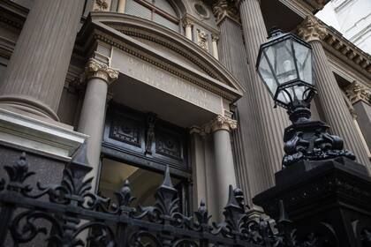 El BCRA compró hoy otros US$32 millones y acumula un saldo positivo de intervenciones de US$1049 millones desde que arrancó el año