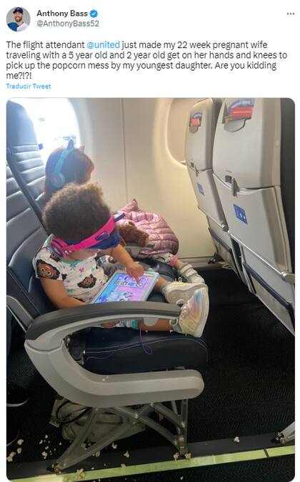 El beisbolista mostró su inconformidad a través de su cuenta de Twitter