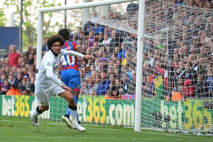 El belga Fellainii marcó el gol del triunfo del Manchester United