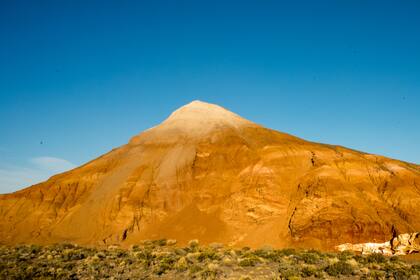 El bello cerro de colores