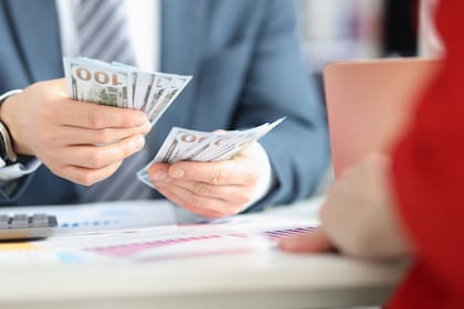 El beneficio está dirigido a padres estudiantes que buscan un certificado de capacitación a corto plazo, un título asociado o una licenciatura