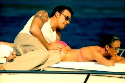 El Bennifer original. Ben junto a su ex Jennifer Lopez en el video Jenny from the Block