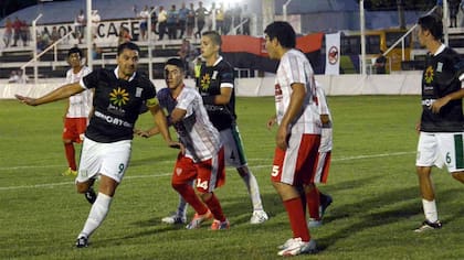 El Bichi Fuertes regresó a los 44 años con un gol