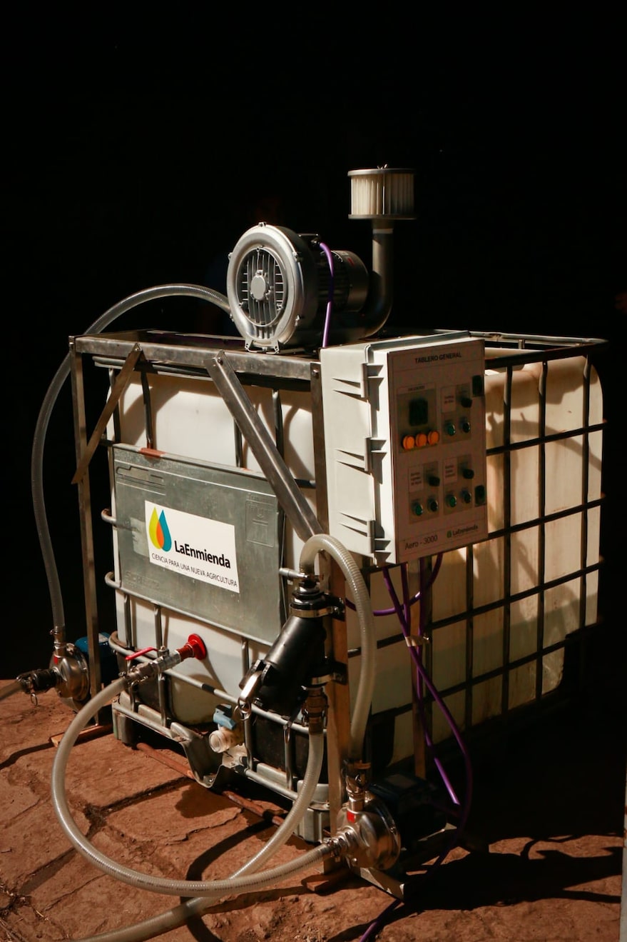 Los enmendadores: crearon un biorreactor, hablan de “nueva agricultura” y explican cuál es su misión