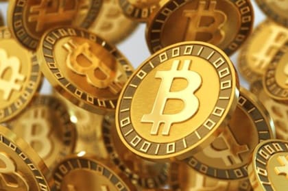 El bitcoin superó los US$13.000 por unidad, su valor más alto en los últimos 15 meses