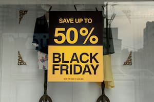 El Black Friday es uno de los días más esperados por los consumidores en Estados Unidos por las ofertas y descuentos (Unsplash/Ashkan Forouzani)