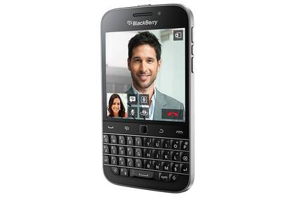 El BlackBerry Classic es una mezcla entre el Bold tradicional y el más reciente Q10