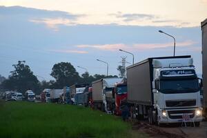 Camioneros: Moyano desactiva el bloqueo en la frontera con Brasil