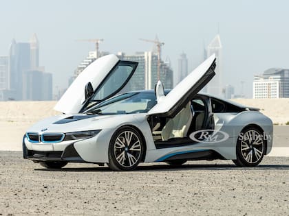 El BMW i8 Coupé de Maradona sale a la venta.