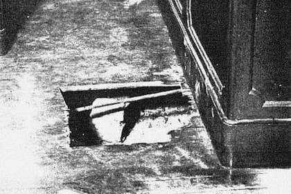 El boquete realizado en la joyería