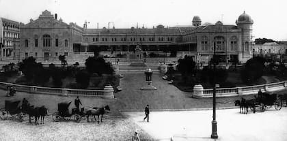 El Bristol Hotel a principios del siglo XX. Foto: AGN