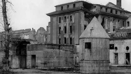 El búnker de Hitler estaba oculto en la sede de la Cancillería alemana