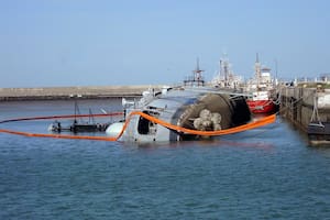 Un juez frenó el desguace de un buque ordenado por Alberto Fernández