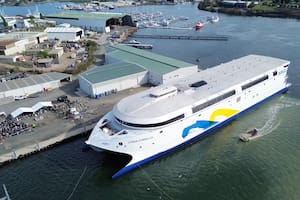 Buquebus presenta el ferry 100% eléctrico más grande del planeta