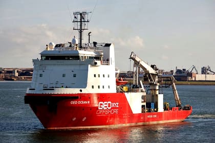 El buque Ocean III, del Reino Unido, logró recuperar los restos