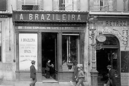 El Café A Brasileira introdujo esta infusión en Portugal.