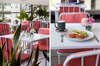 El café ofrece también opciones saladas como el tostón de palta, tomate y huevo. Vajilla (Amada Cerámica).