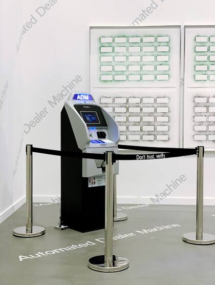 El cajero exhibido en Frieze