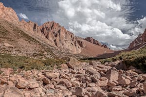Un turista francés murió durante una excursión de alta montaña en Mendoza