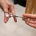 Estos son los mejores días para cortarse el pelo en junio en la Argentina