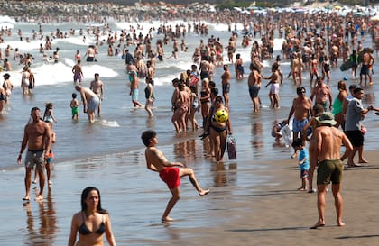 El calor inusual también llegó a la costa
