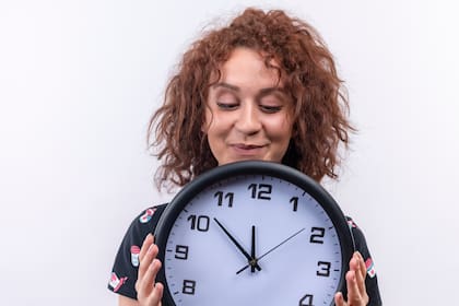 El cambio busca extender la luz natural por la tarde