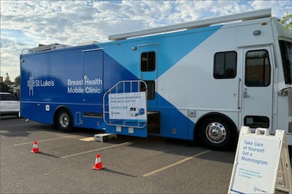 El camión del consulado mexicano ofrecerá servicios de asistencia legal para los extranjeros que residen en Chicago, EE.UU.