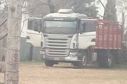 El camión que estaba siendo usado para transportar el ganado. CPR 9 de Julio