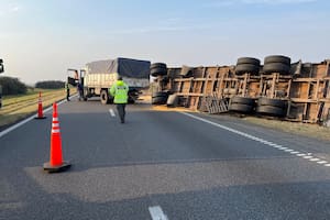 El camionero manejaba borracho y armado