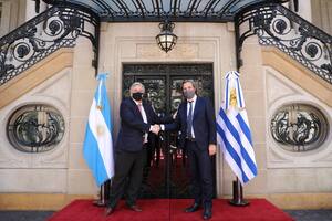 Cafiero se acerca a Uruguay y Brasil para intentar reflotar el Mercosur