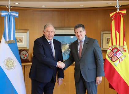 El canciller Gerardo Werthein recibió al nuevo embajador de España en el país, Joaquín de Arístegui Laborde