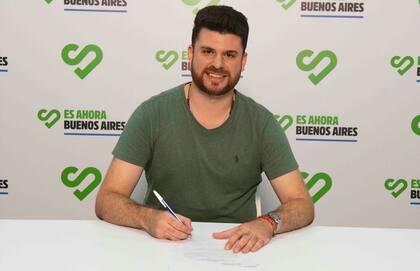 El candidato a legislador porteño Franco Caporiccio