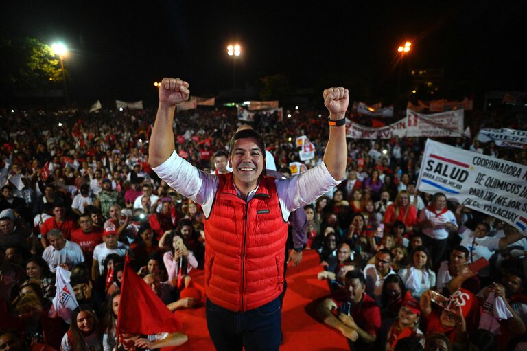 Elecciones en Paraguay, en vivo: Santiago Peña es electo presidente