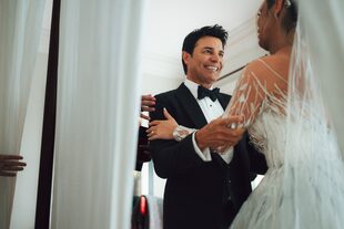 El cantante bailó su tema “Tiempo de vals” junto a su sobrina.