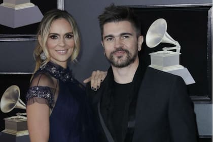 El cantante colombiano le fue infiel a su esposa con otra actriz