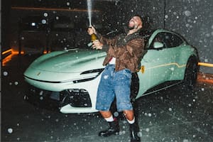 Cuánto cuesta el Ferrari Purosangue verde menta de Maluma, único en el mundo