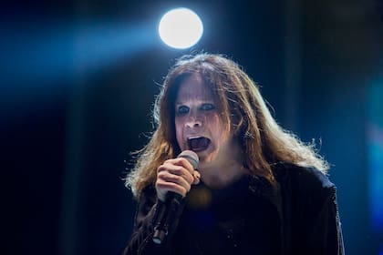 El cantante y fundador de Black Sabbath, Ozzy Osbourne, murió este martes a los 76 años